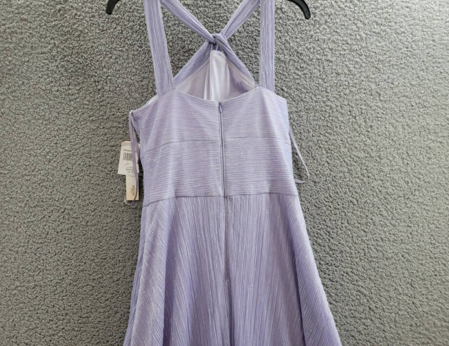 AQUA Metallic Crinkle Gown Women's 6 Lavender Twist Halter Neck Back Zip Closure