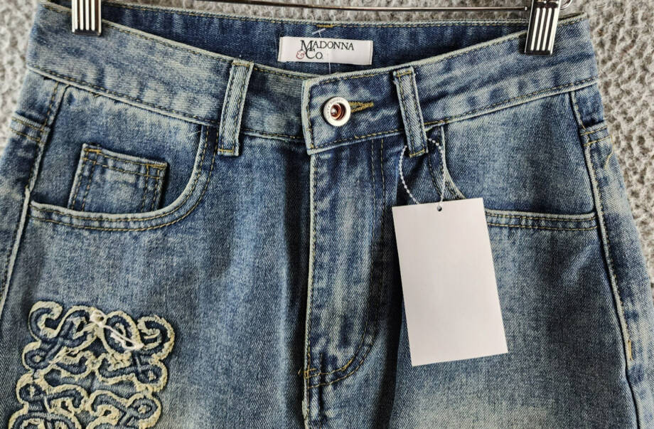 Madonna & Co Denim Mini Skirt Womens M Light Wash Embroidered Button Zip Closure
