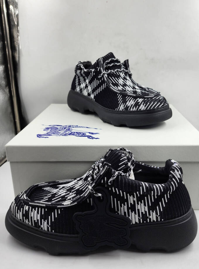 Burberry Creeper Check Woven Lace Up Shoes Mens 9.5 Black Round Toe EU 42.5