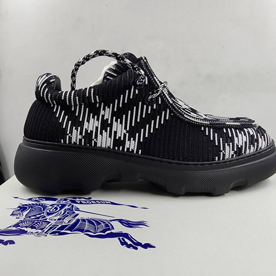 Burberry Creeper Check Woven Lace Up Shoes Mens 9.5 Black Round Toe EU 42.5