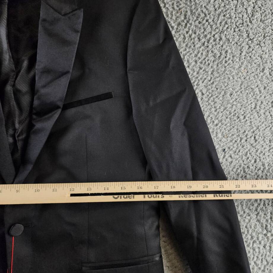 HUGO Astiane Slim Fit Tuxedo Jacket Men's 36S Black Virgin Wool Blend Peak Lapel