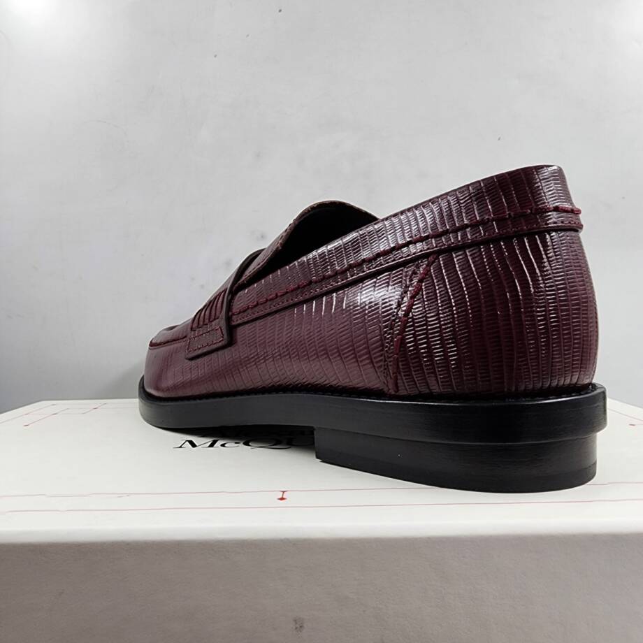 Alexander McQUEEN Croc Embossed Round Apron Toe Loafer Mens 12 Burgundy SlipOn