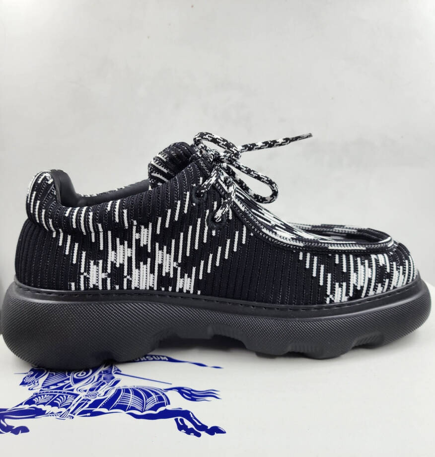 Burberry Creeper Check Woven Lace Up Shoes Men's 8 Black Round Toe Chunky Soles