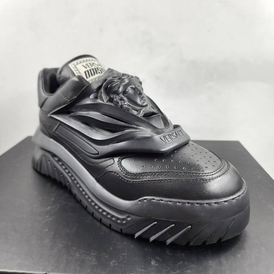 Versace Odissea Low Top Sneakers Men's 8 Black Padded Collar La Medusa Embossed