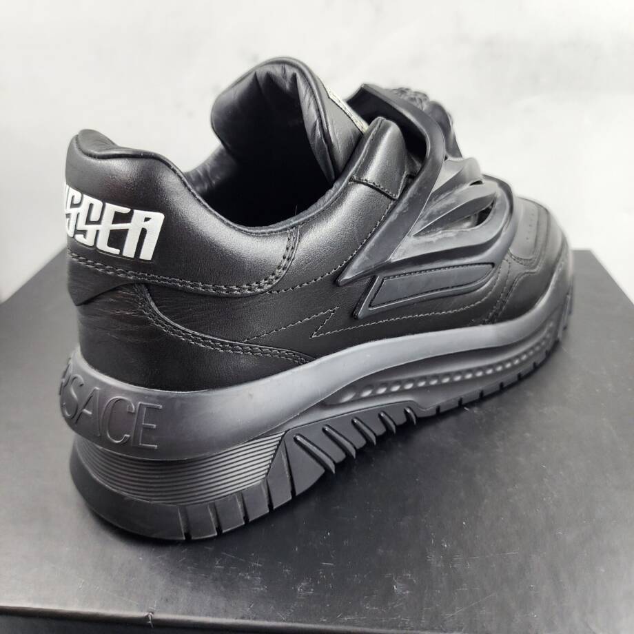 Versace Odissea Low Top Sneakers Men's 8 Black Padded Collar La Medusa Embossed