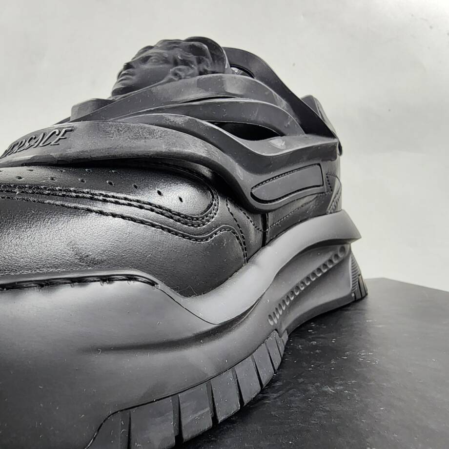 Versace Odissea Low Top Sneakers Men's 11 Black Padded Collar La Medusa Embossed