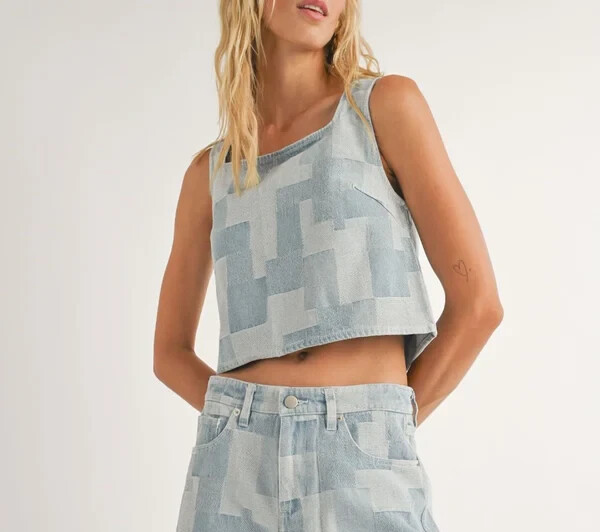 Sadie & Sage Aloha Reversible Denim Vest Women's M Blue Sleeveless Zip Closure