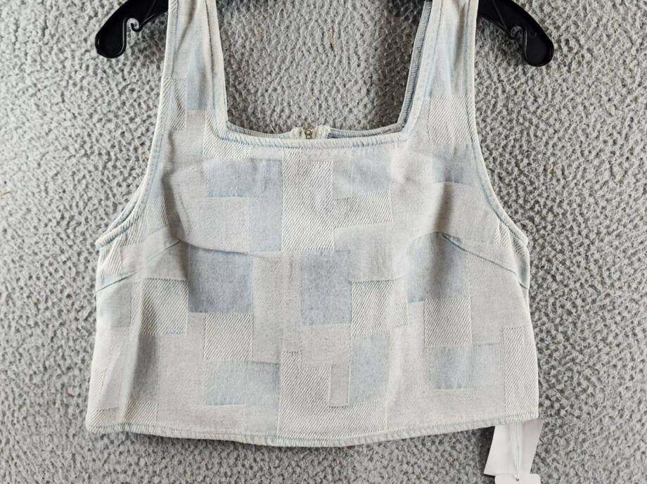 Sadie & Sage Aloha Reversible Denim Vest Women's M Blue Sleeveless Zip Closure