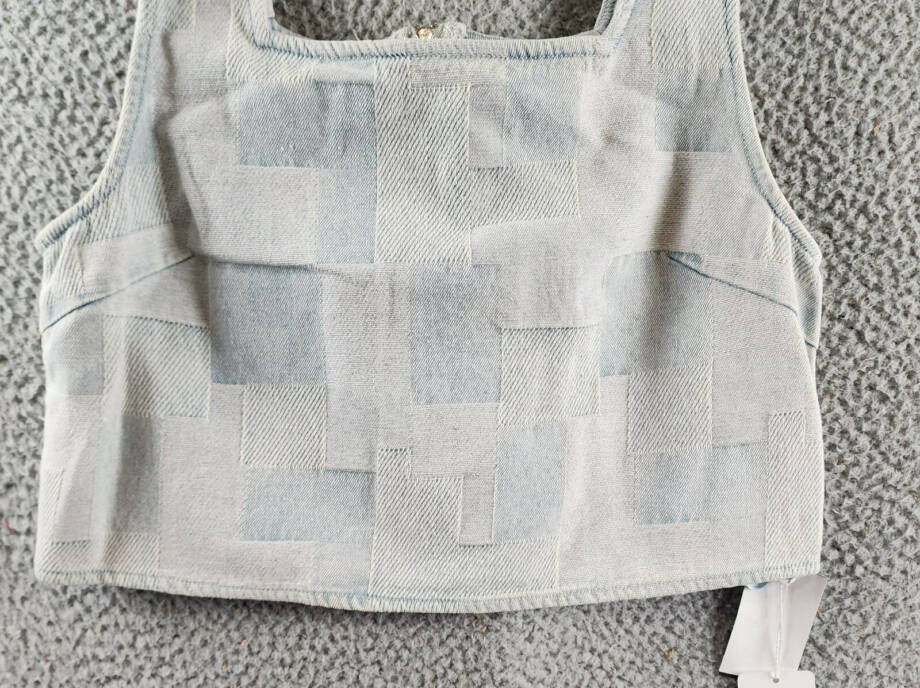 Sadie & Sage Aloha Reversible Denim Vest Women's M Blue Sleeveless Zip Closure