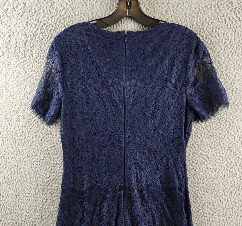 KENSIE Scalloped Short Sleeve Lace Mini Dress 6 Navy Back Zip Closure