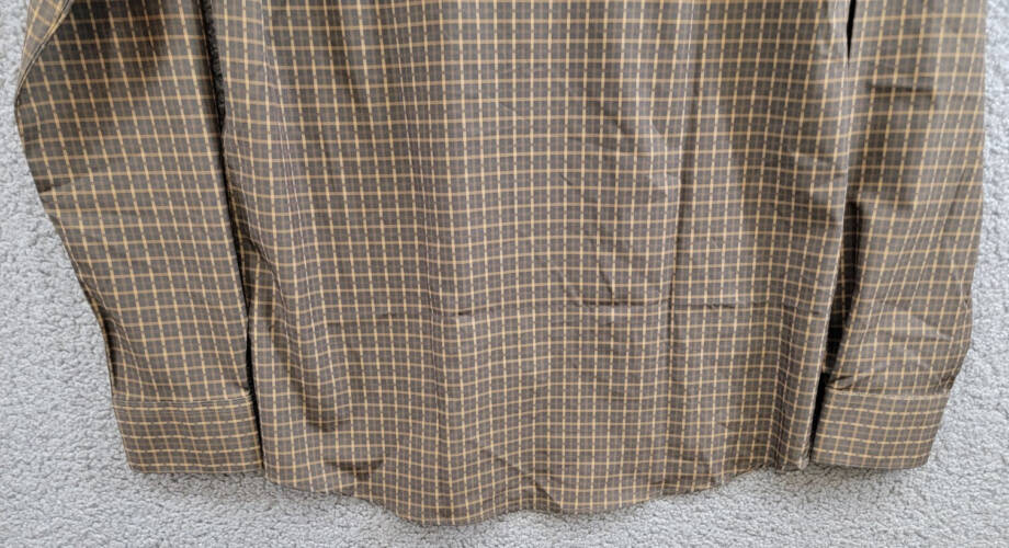 Tayion Collection Slim-Fit Dress Shirt Men's M (15-15.5) 34/35 Black/Gold Plaid
