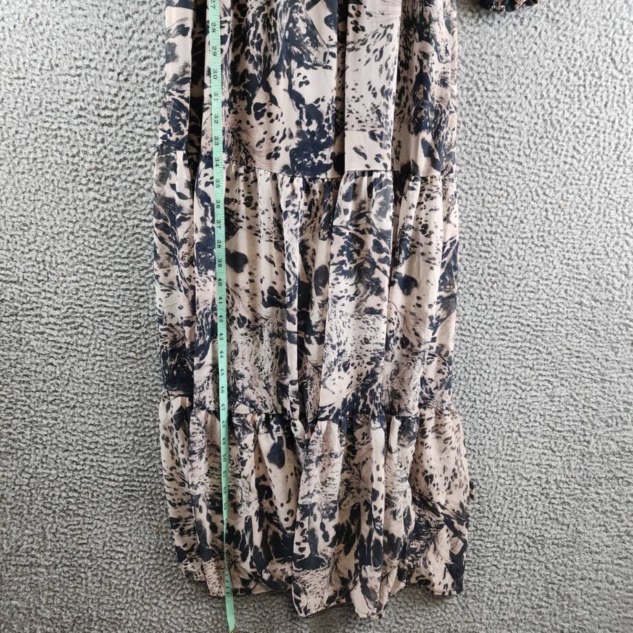 Avec Les Filles Tiered Printed Maxi Dress Women's 14 Wild Horses Square Neck L/S