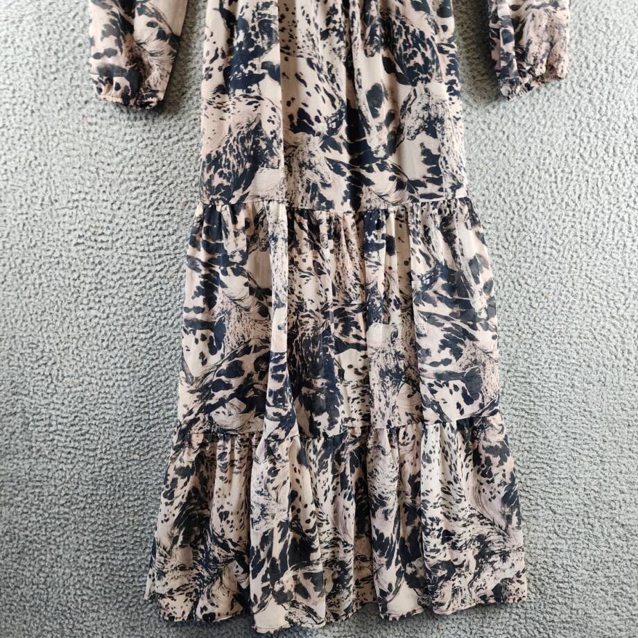 Avec Les Filles Tiered Printed Maxi Dress Women's 6 Wild Horses Square Neck L/S