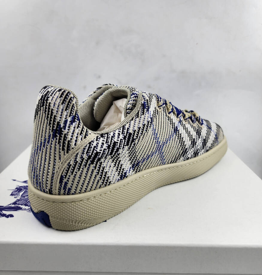 Burberry Checked Knitted Sneakers Men's 46 Lichen Ip Check Lace Up Closure