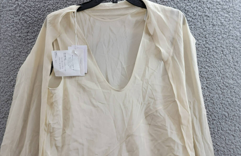 Helmut Lang Sleeveless Silk Scarf Top Womens M Oatmeal Scoop Neck Button Closure