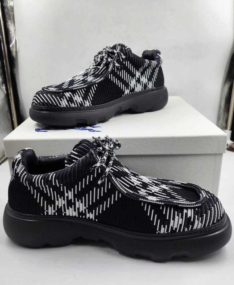 Burberry Creeper Check Woven Lace Up Shoes Men's 12 Black Round Toe Chunky Soles
