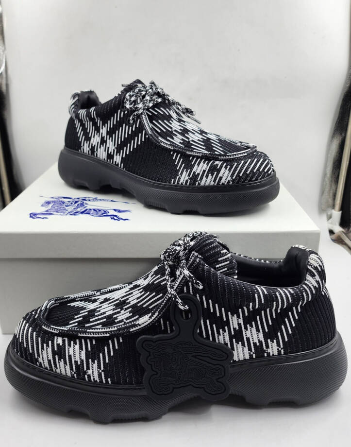 Burberry Creeper Check Woven Lace Up Shoes Men's 12 Black Round Toe Chunky Soles
