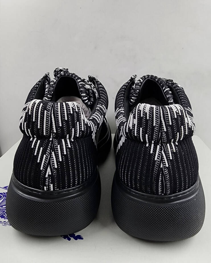 Burberry Creeper Check Woven Lace Up Shoes Men's 12 Black Round Toe Chunky Soles
