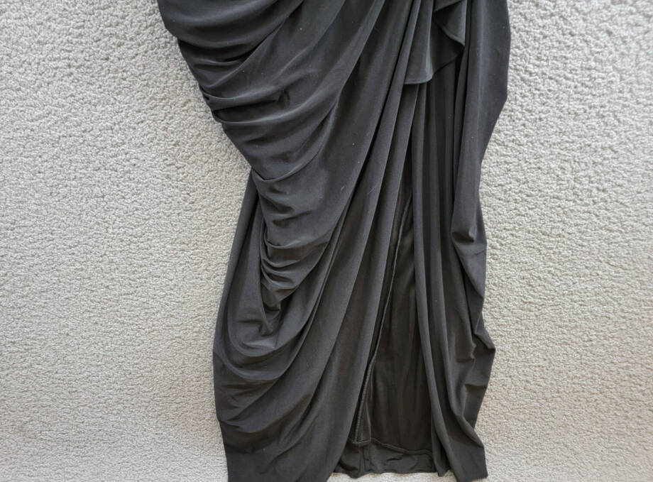 B&A By Betsy & Adam Plus Size Plunge-Neck Ruched Sleeveless Gown Women's 20W