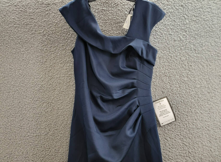 XSCAPE Petite Asymmetric Front Slit Evening Gown Women's 14P Midnight Back Zip