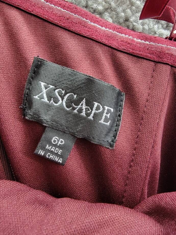 Xscape Petite Velvet Bustier Sleeveless Side-Slit Gown Women's 6P Burgundy