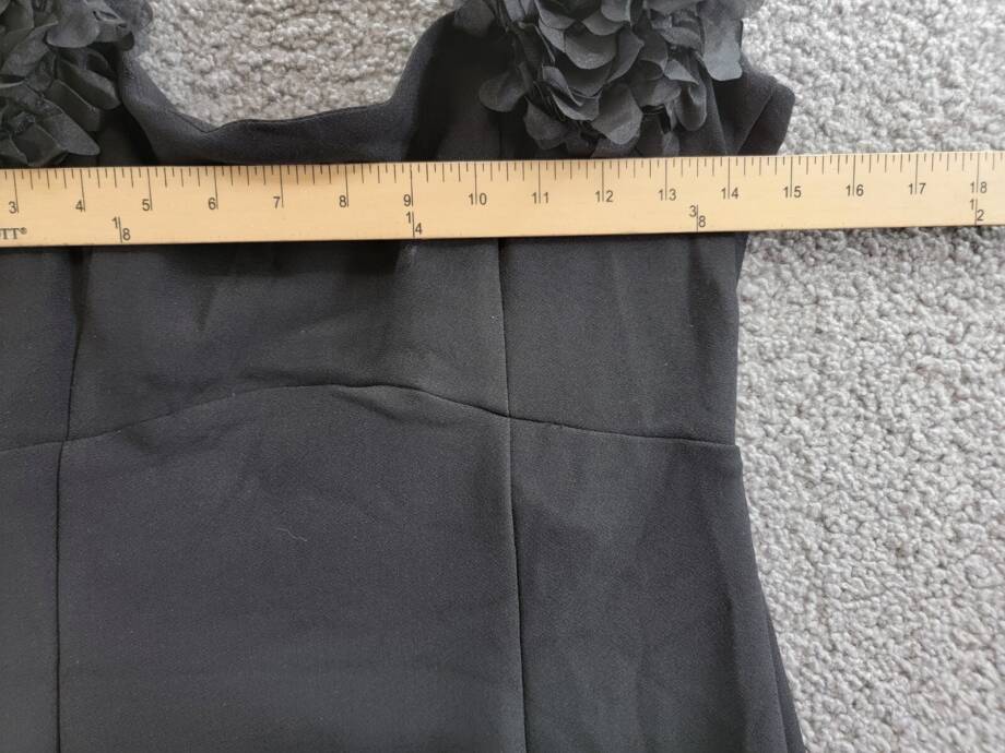 Elliatt Gabby Chrysanthemum Applique Dress Women's M Black Back Slit Square Neck