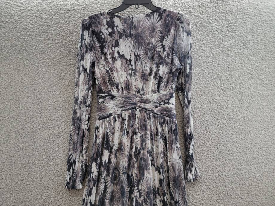 Ramy Brook Estelle Metallic Gown Women's 2 Dove Grey Floral Back Zip Closure