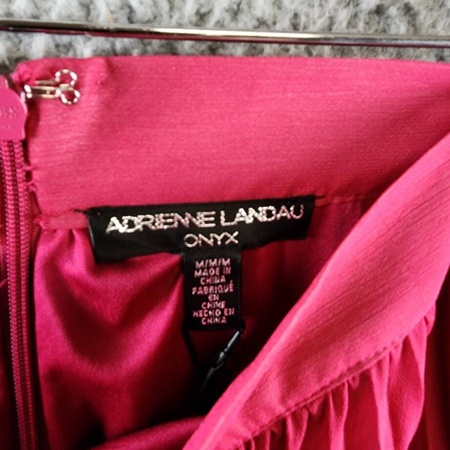 Adrienne Landau Onyx Pleated Skirt Women's M Vivacious Solid Back Zip Closure