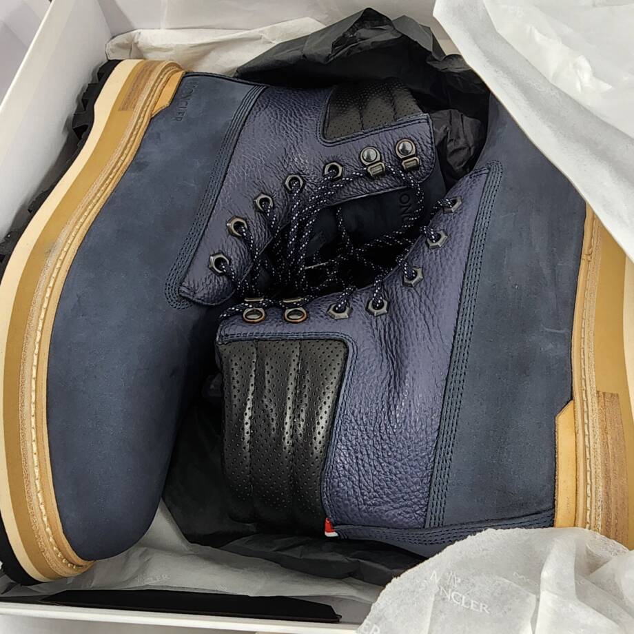 Moncler Peka Lace Up Hiking Boots Men's 43/10 US Navy Padded Collar Round Toe