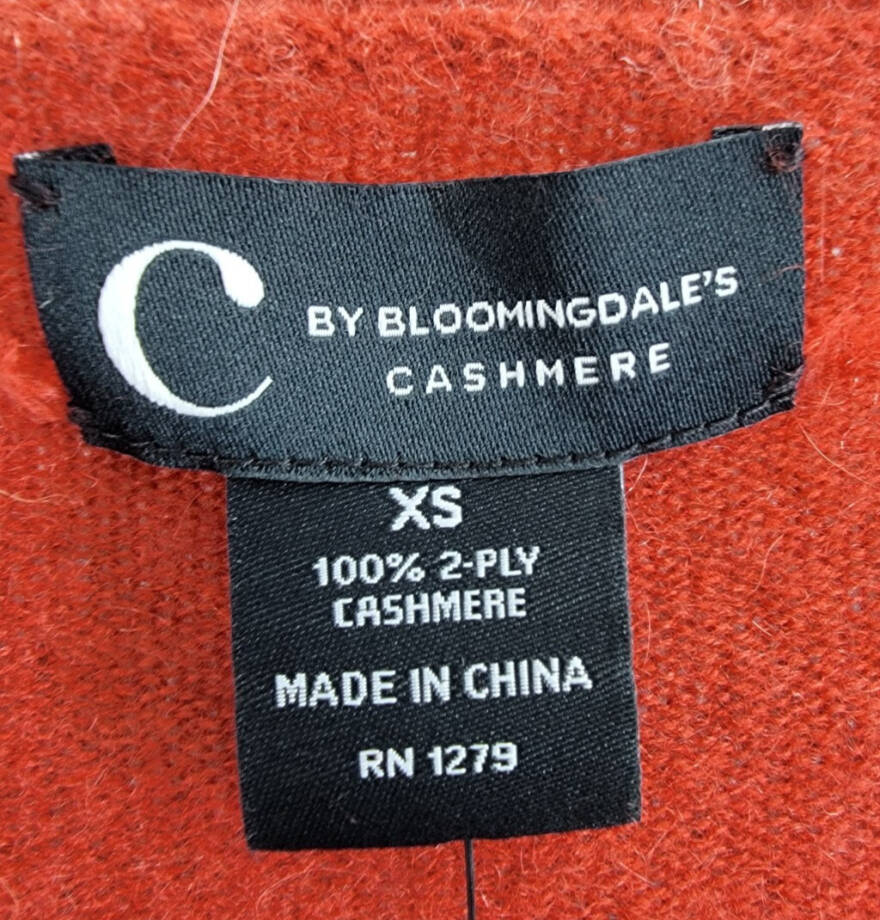 C by Bloomingdale's Cashmere V-Neck Sweater Women's XS Dark Sienna Long Sleeves~