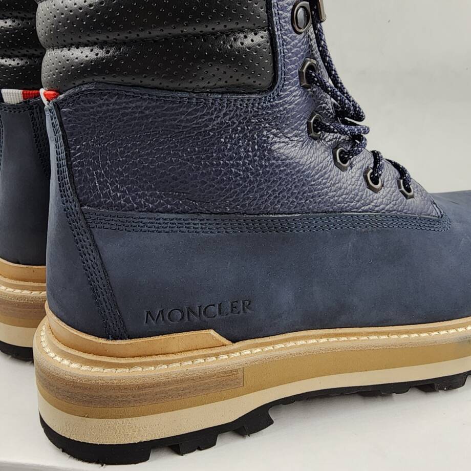Moncler Peka Lace Up Hiking Boots Men's 43/10 US Navy Padded Collar Round Toe