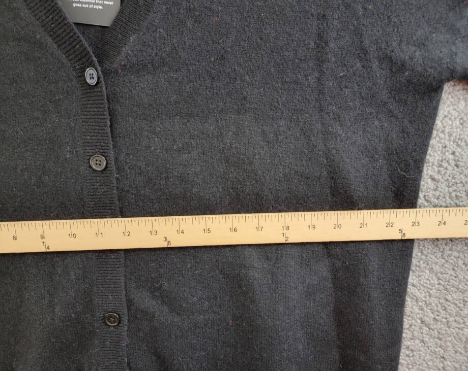 C by Bloomingdale's Cashmere V Neck Cardigan Women's XL Black Button Closure L/S