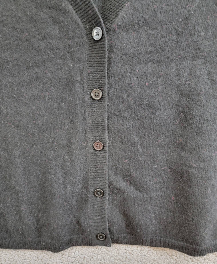 C by Bloomingdale's Cashmere V Neck Cardigan Women's XL Black Button Closure L/S