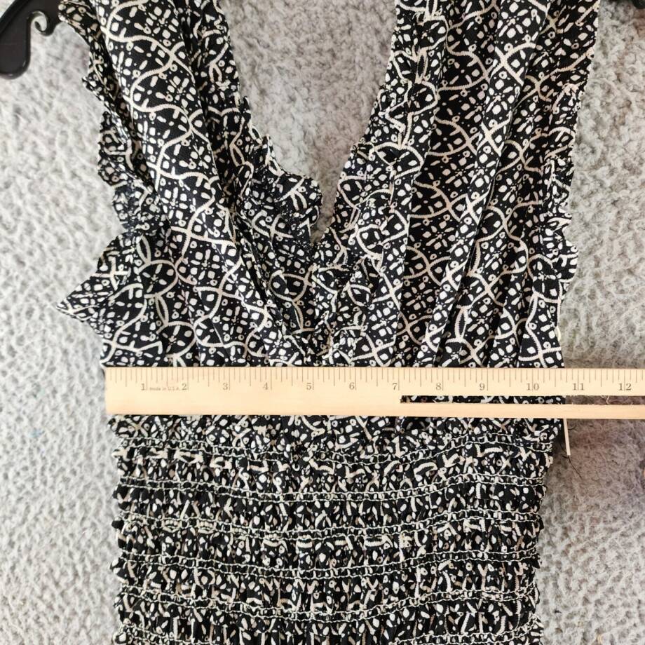 Max Studio Shirred Medallion Print Jumpsuit Women's XS Black/White V-Neck PullOn