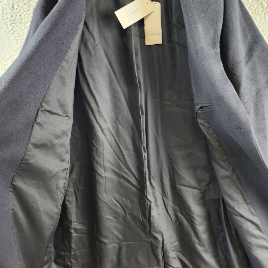 Vince Classic Button Front Overcoat Men's XL Dark Navy Notch Lapel Side Pockets