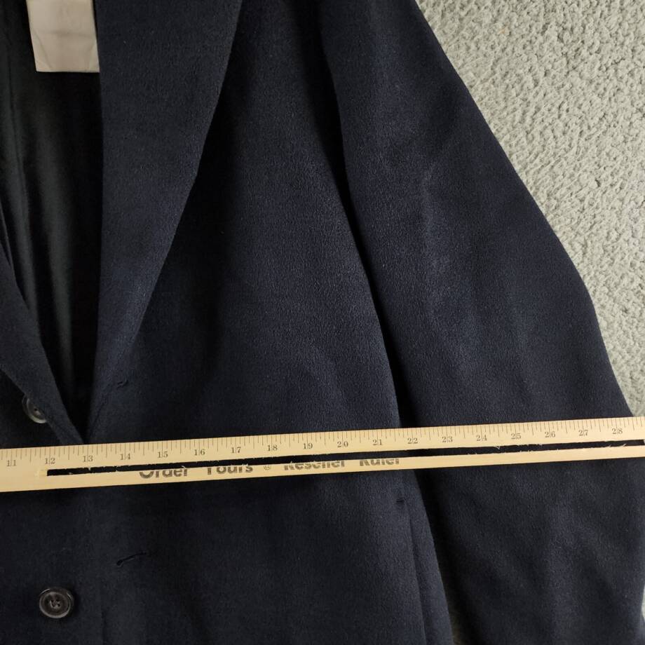 Vince Classic Button Front Overcoat Men's XL Dark Navy Notch Lapel Side Pockets