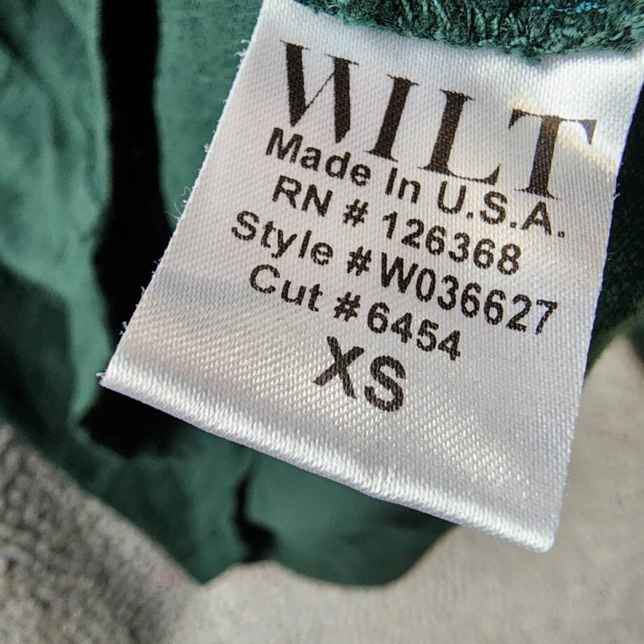 Wilt Long Sleeve Tee Women's XS Pine Solid Round Neck Ribbed Trim Pullover~