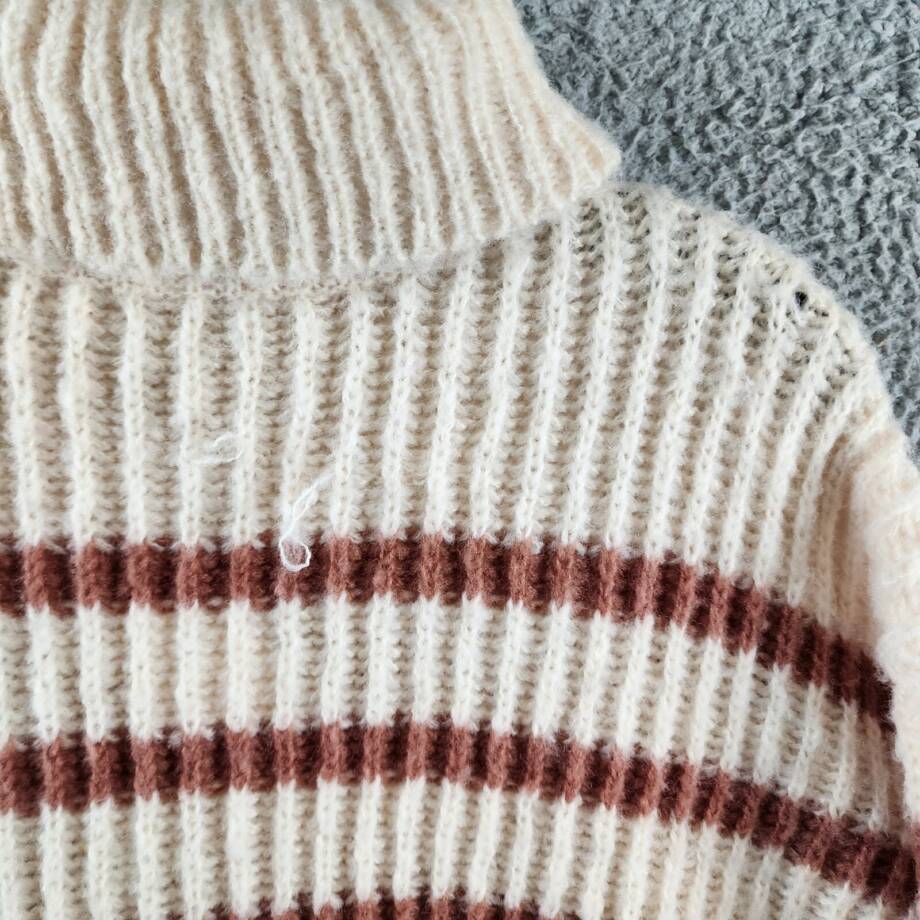Sadie & Sage Striped Turtleneck Sweater Women's M Ivory/Brown Pullover L/S