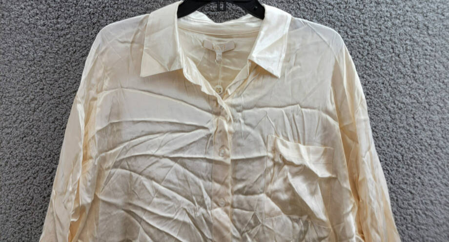 WAYF Fynn Satin Button Front Blouse Women's L Cream Patch Pocket Long Sleeve