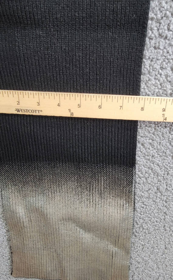 AQUA Ombré Knit Scarf Women's One Size Black/Silver~