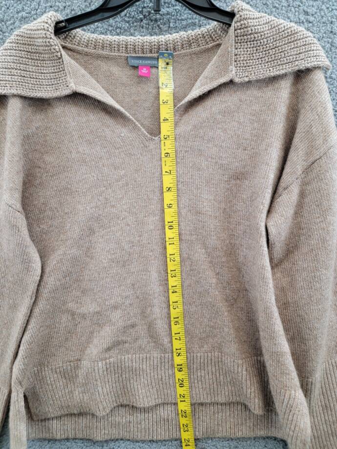 Vince Camuto V-neck Spread Collar Sweater Women's M Almond Beige Pullover