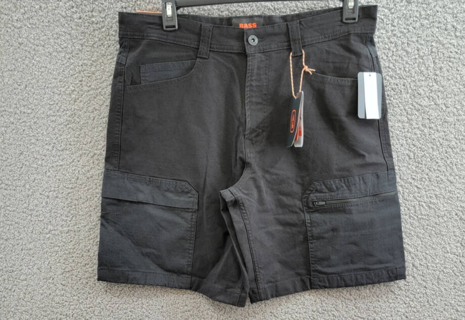 Bass Outdoor Worker Cargo Shorts Men's 34 Caviar High Rise Zip/Button Closure