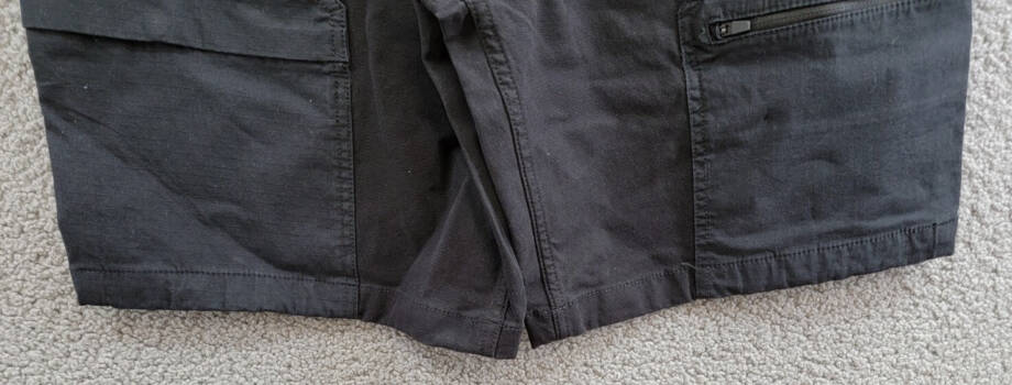 Bass Outdoor Worker Cargo Shorts Men's 34 Caviar High Rise Zip/Button Closure