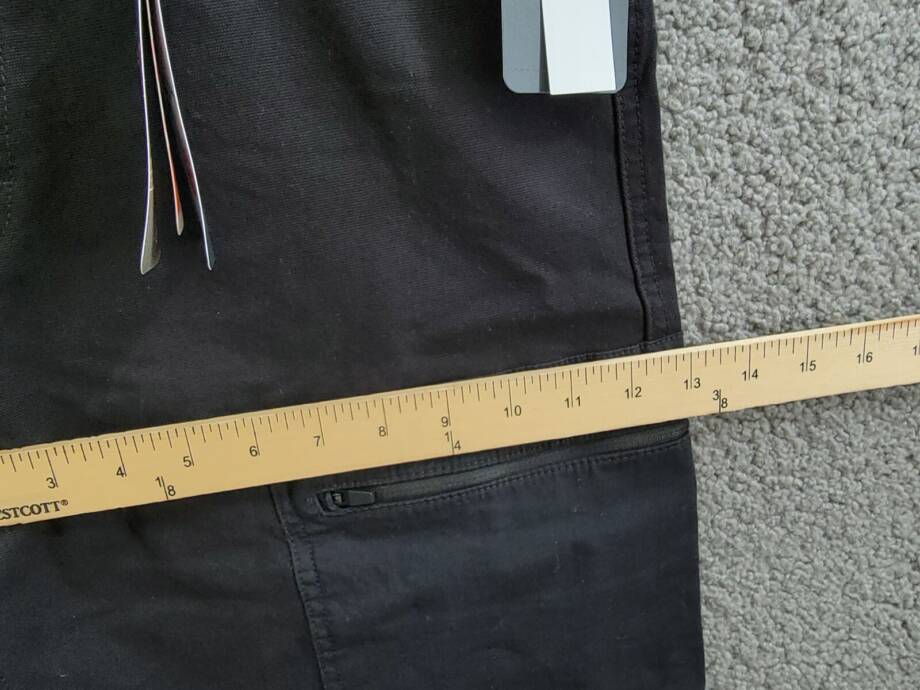 Bass Outdoor Worker Cargo Shorts Men's 34 Caviar High Rise Zip/Button Closure
