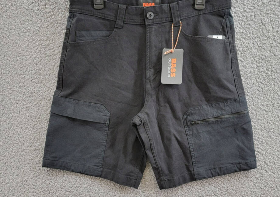 BASS OUTDOOR Worker Cargo 9" Shorts Men's 32 Black Pockets Button Zip Closure