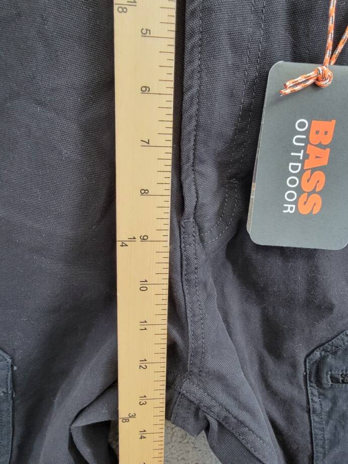 BASS OUTDOOR Worker Cargo 9" Shorts Men's 32 Black Pockets Button Zip Closure