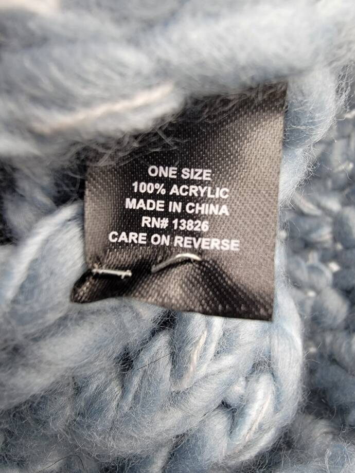 Marcus Adler Luxe Chunky Knit Pom Cuffed Beanie Women's Blue Multi