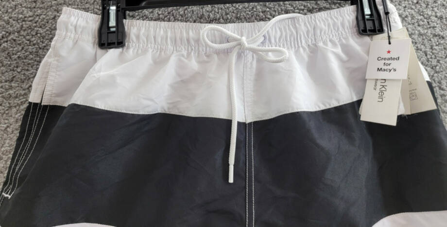 Calvin Klein Colorblocked 7" Swim Trunks Men's XL White/Black Elastic Waist