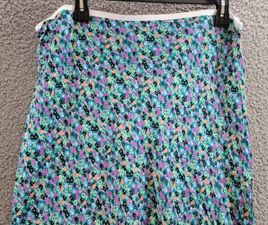 On 34th Plus Size Trendy Garden Floral Slip Skirt Women's 3X Tepid Teal Pulls On