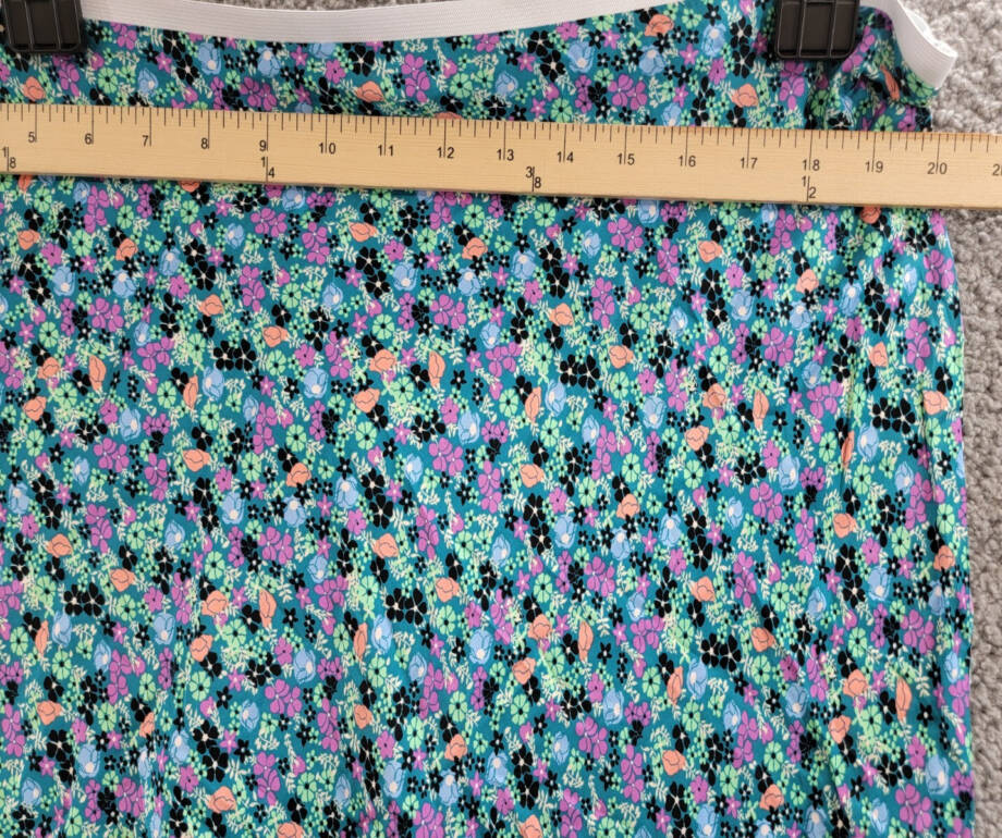 On 34th Plus Size Trendy Garden Floral Slip Skirt Women's 3X Tepid Teal Pulls On